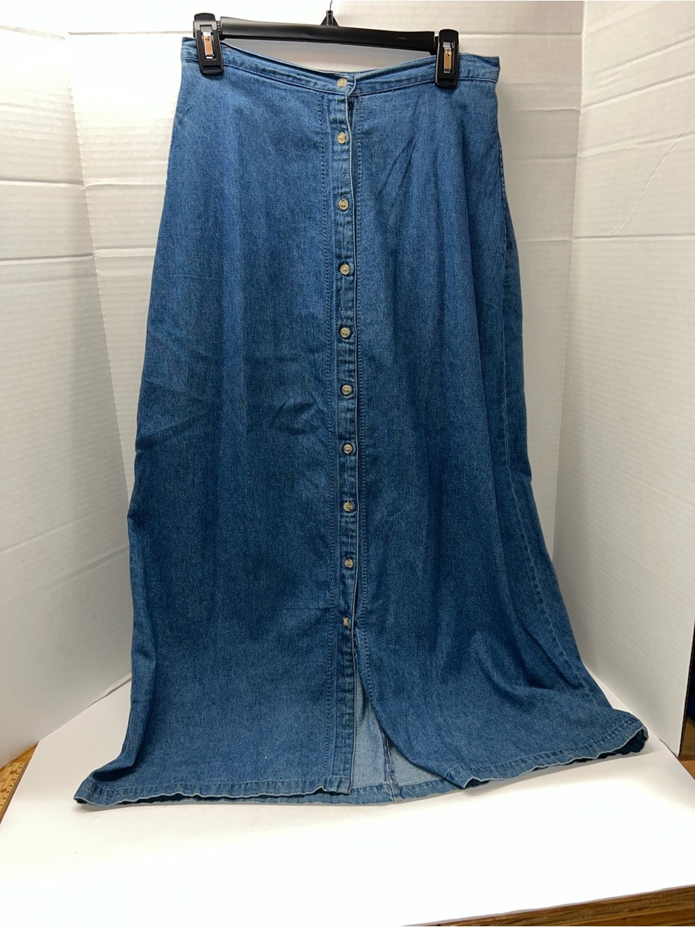 Vtg Bobbie Brooks denim button down midi skirt Button-Front Denim Maxi Skirt